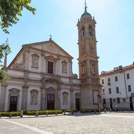 Apartment Duomo - Santo Stefano Milan